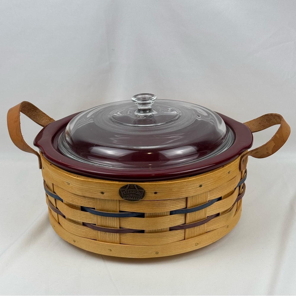 Vintage Petersburg Basket Co Casserole Holder and Lazy Susan with Lid  Burgundy